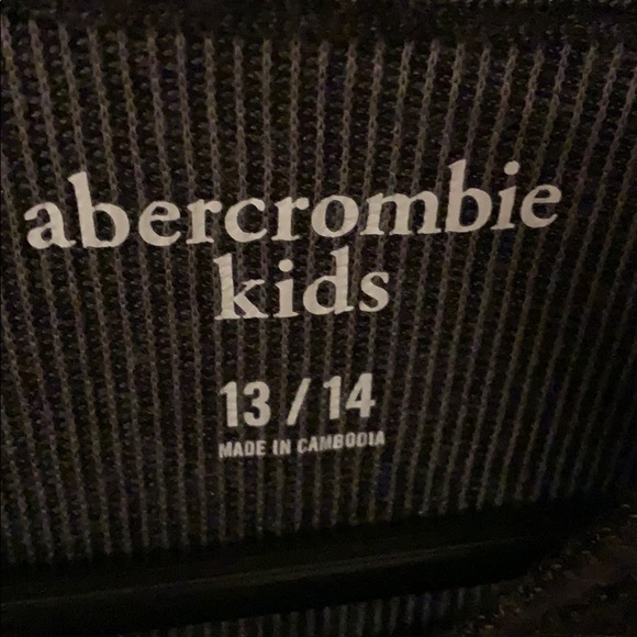 Abercrombie kids longsleeve dark gray shirt - Picture 2 of 2
